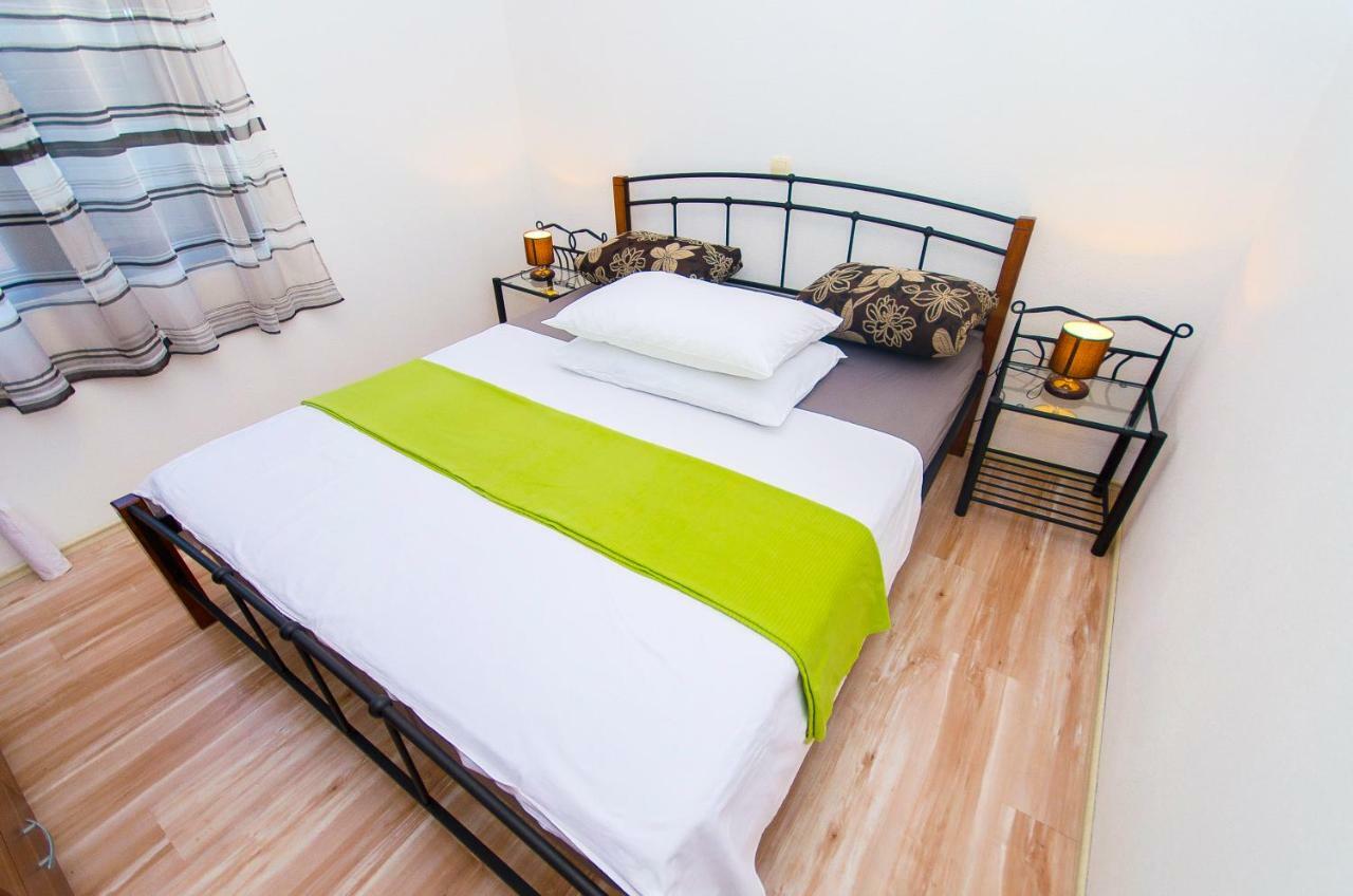 Apartment Ive Трогир Экстерьер фото