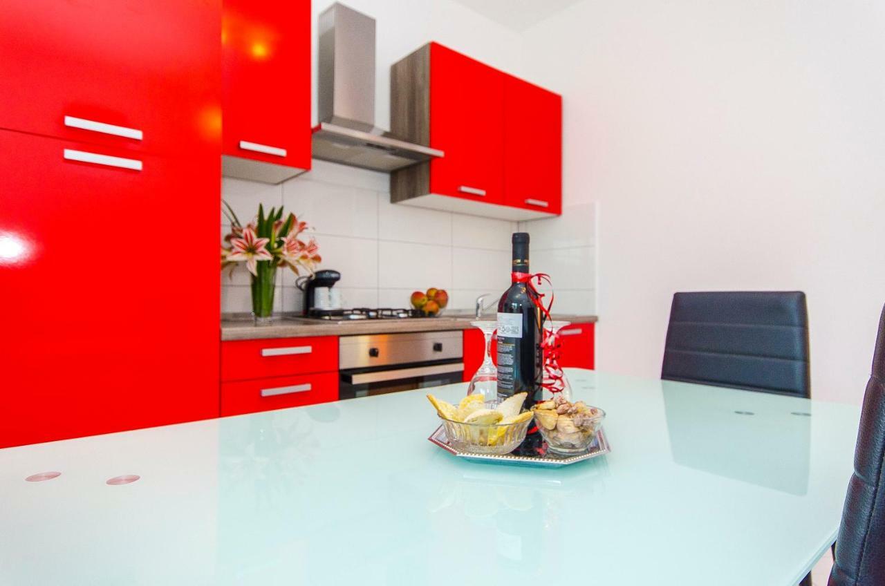 Apartment Ive Трогир Экстерьер фото
